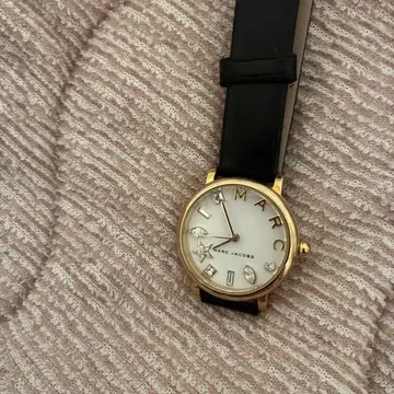 하자품 마크 제이콥스 손목시계