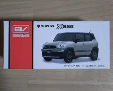 스즈키 크로스비 캐러밴 아이보리 펄 메탈릭 컬러 샘플