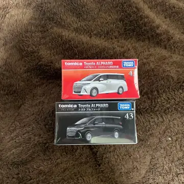 토미카 프리미엄 토요타 알파드 출시 기념 사양 일반ver 2대 세트