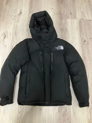 THE NORTH FACE 바르톨로 라이트 다운 자켓 블랙