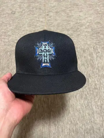 [ 레어 ] dog town 스냅백