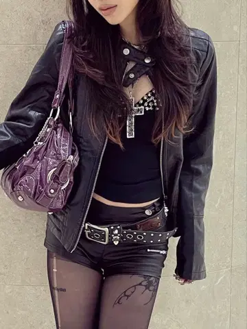 블랙 가죽 자켓