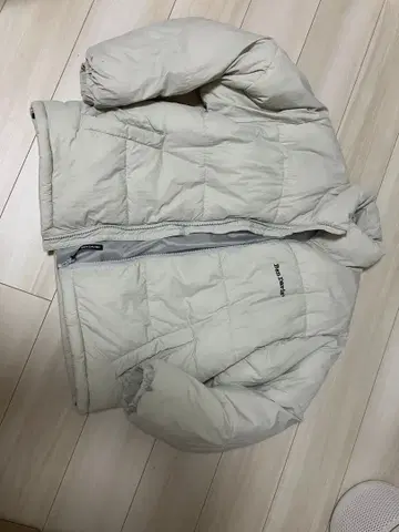 벤 데이비스 화이트 다운 자켓 L 사이즈
