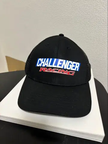 CHALLENGER 레이싱 로고 캡