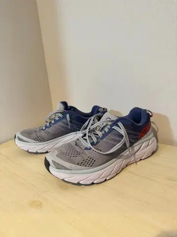 HOKA 24.5cm 러닝화 그레이/네이비