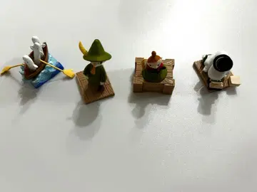 무민 피규어 4개