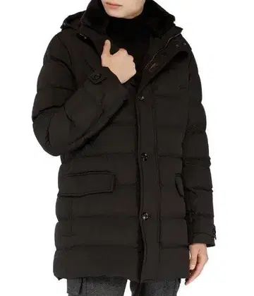 무레르 옷깃 무스탕 보아 나일론 다운 코트 블랙