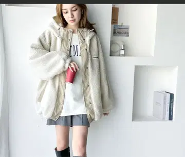 [ JaVa자바 콜라보 ] 스탠드 후드 오버 사이즈 보아 아우터