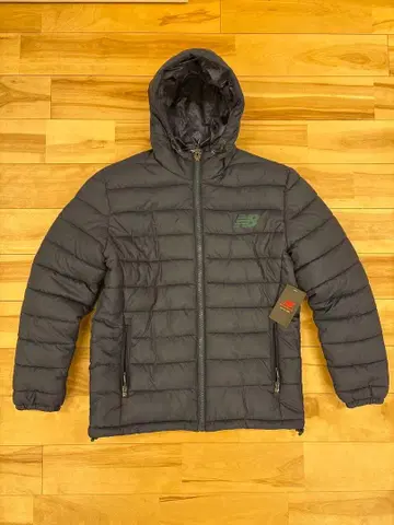 [ 택 포함 ] New Balance 다운 자켓