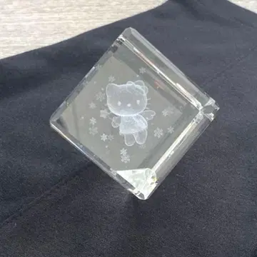 3D 키티 크리스탈