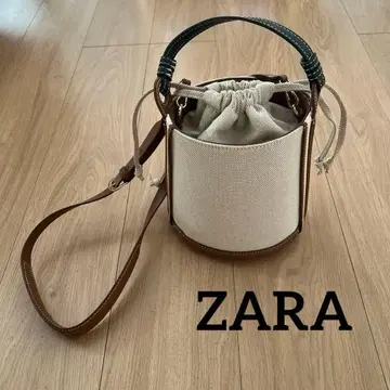 ZARA 패브릭 크로스 바디 버킷 숄더백