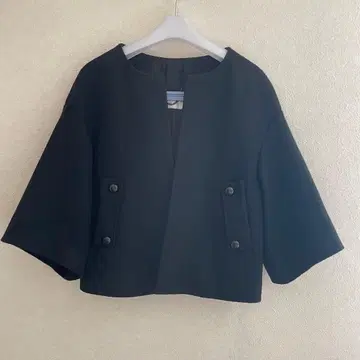 어도어 노카라 자켓 코트 숏 블랙