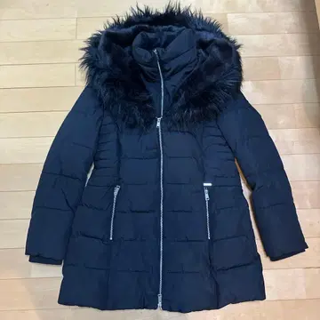 GUESS 퍼 다운 자켓 블랙