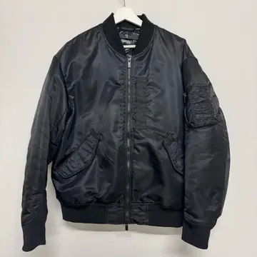 유니클로 UNIQLO +J 블랙 MA-1 L 사이즈