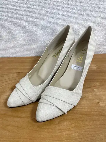 24 트위드 펌프스 베티 클럽 화이트 아이보리