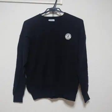 JACK BUNNY 블랙 크루넥 스웨터