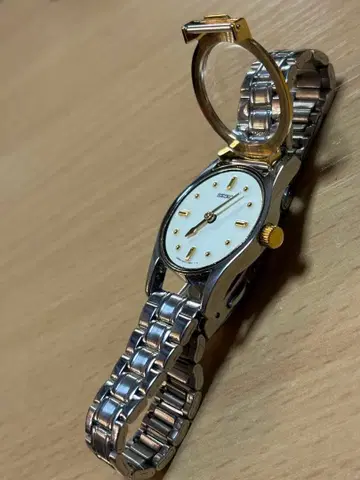 '01년 8월 제조 세이코 시각 장애인용 여성용