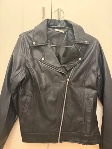 블랙 가죽 라이더 자켓