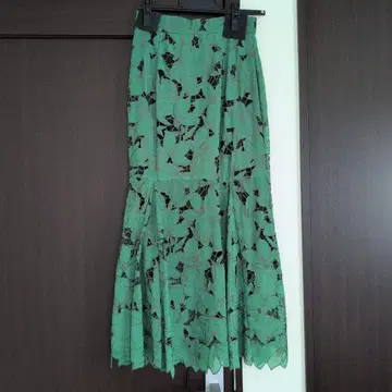 SNIDEL 꽃무늬 레이스 롱 스커트