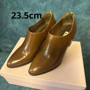 DIANA 브라운 스틸레토 부티