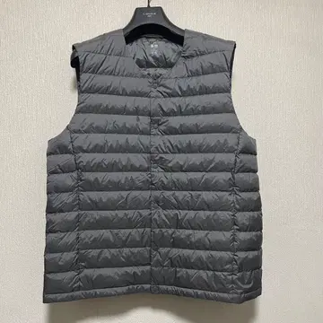 유니클로 다운 베스트 남성용 XL V 가능 그레이