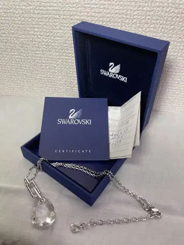 스와로브스키 SWAROVSKI 펜던트 903659