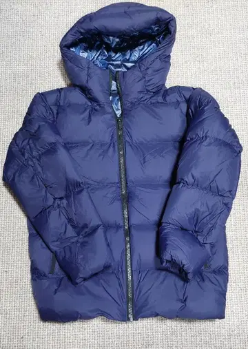 [ UNIQLO ] 후드 부착 다운 자켓