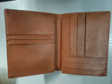 가죽 여권 케이스 브라운