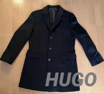 극미품 HUGO 블랙 체스터 코트