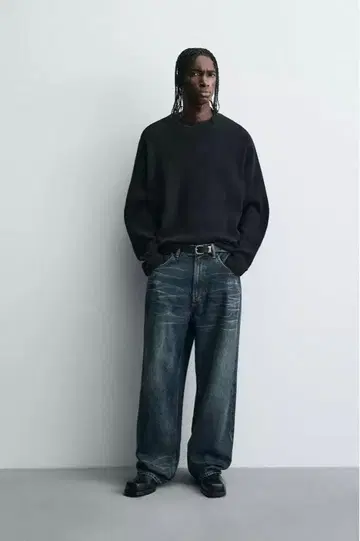 새상품급 ZARA 워시드 와플 스웨터 1 현행 모델