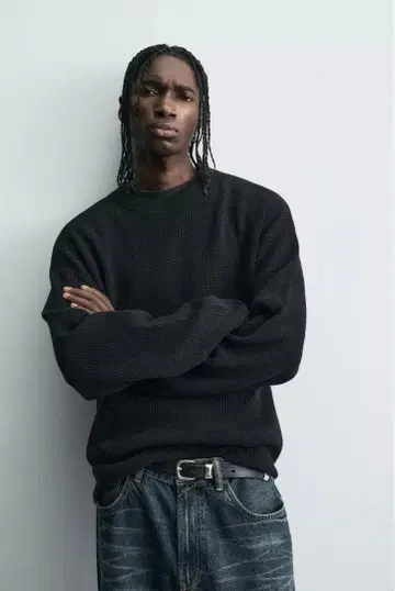 새상품급 ZARA 워시드 와플 스웨터 2 현행 모델