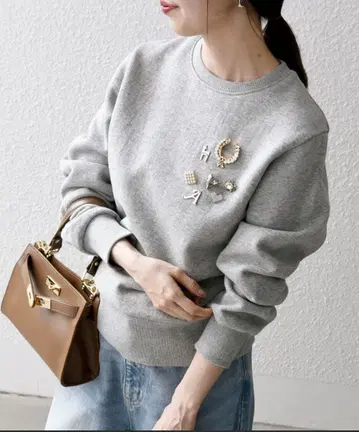 미사용 새상품 택 포함 비쥬 크루넥 컴팩트 풀오버 SHIPS