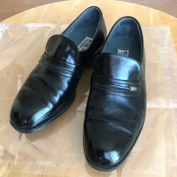 EXCEL 블랙 로퍼 가죽