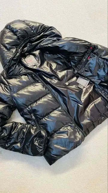 새상품급 DUVETICA 듀베티카 다운 자켓 디오니시오 풀 집업