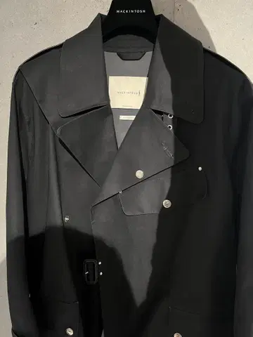 MACKINTOSH 블랙 고무 코팅 트렌치코트