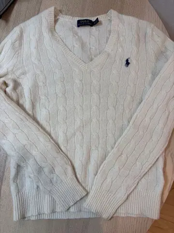새상품급 랄프 로렌 v넥 니트