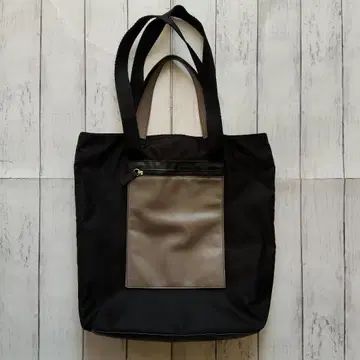 [ 12/12까지 한정 판매 ] Andrea Rossi 토트백