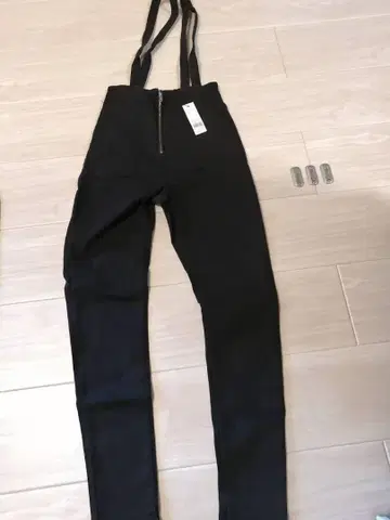 택 포함 미사용 새상품 이토미 EATME 서스펜더 하이웨스트 팬츠