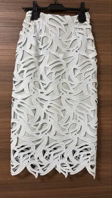 [레어] 셀포드 색스 블루 레이스 타이트 스커트 36