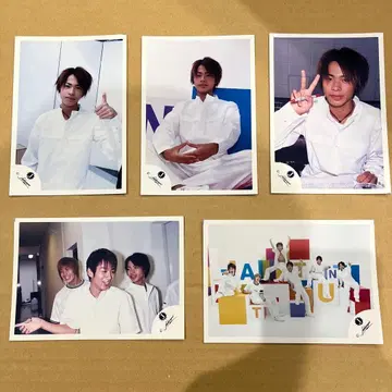 KAT-TUN 공식 사진