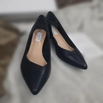 천연 가죽 히미코 펌프스 23.5cm