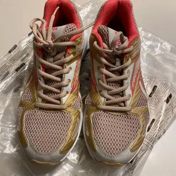 중고 Reebok 이지톤 심플리톤 베이지/핑크