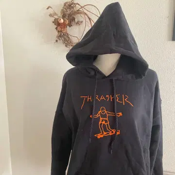 THRASHER 스케이트보드 후드티 블랙