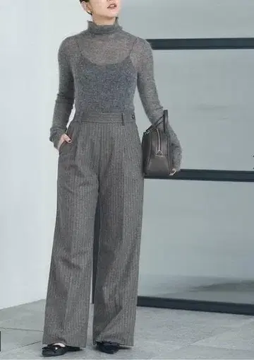 [ 새상품 택 포함 ] IENA의 울 스트라이프 와이드 팬츠