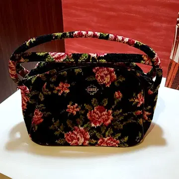 [ 새상품 하자품 ] FEILER 핸드백 꽃무늬