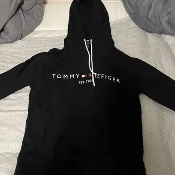 TOMMY HILFIGER 블랙 후드티 XL