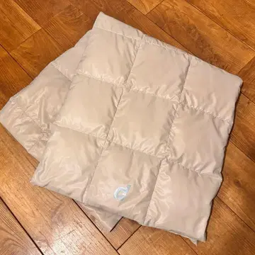 D&Department 다운 스톨