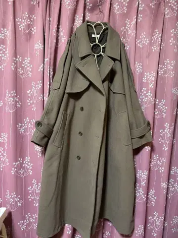 BLONDY 카키 롱 트렌치코트