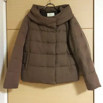 [ 새상품급 ] BEAMS HEART 볼륨 넥 다운 자켓