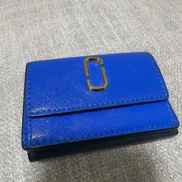 마크제이콥스 3단 폴더형 지갑